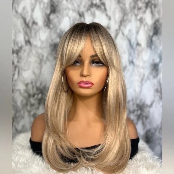 Blonde Layered hair Wig With Curtain Bangs Dark Roots Medium length - Picture 7 of 11
